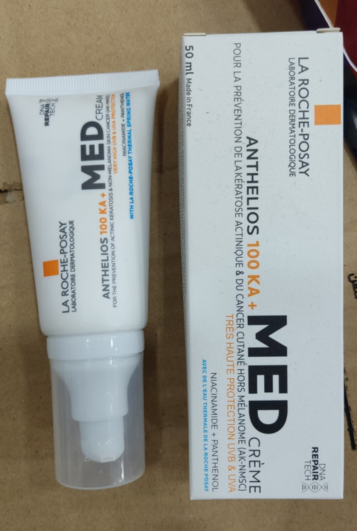 کرم ضدآفتاب لاروش پوزای anthelios 100ka+ med